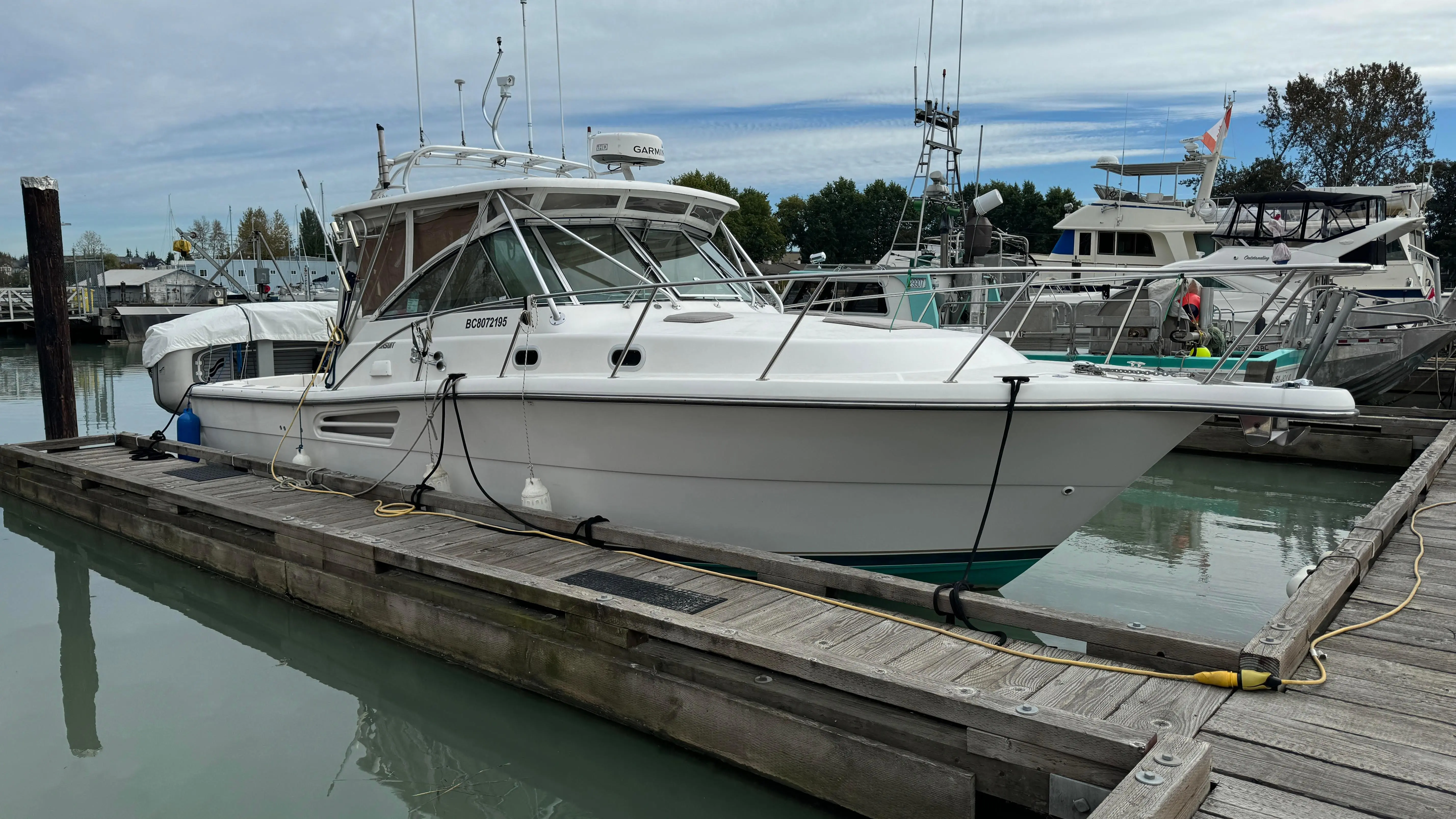 2001 Pursuit 3400 express