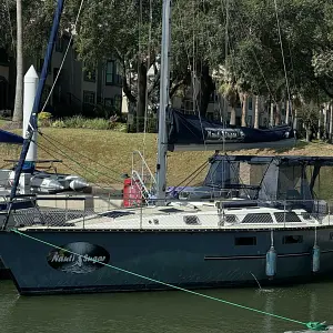 1995 Hunter 37.5