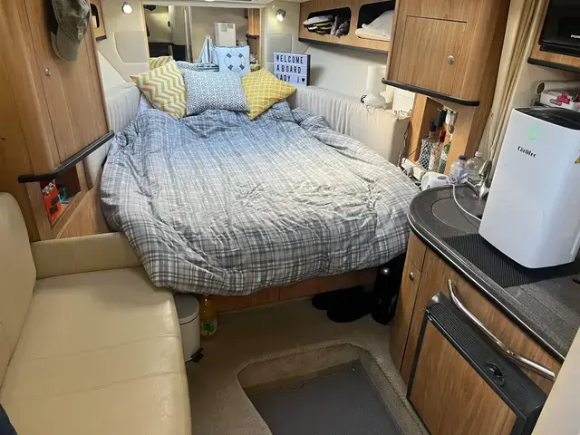 Sea Ray Sundancer 325