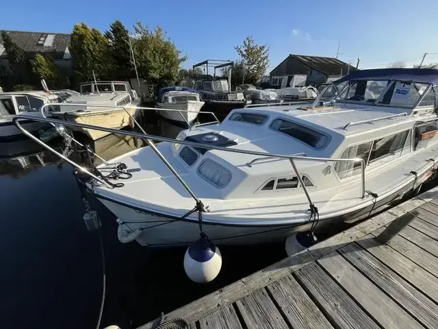 Broom Ocean 30