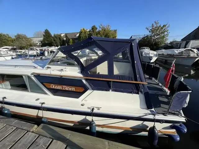 Broom Ocean 30