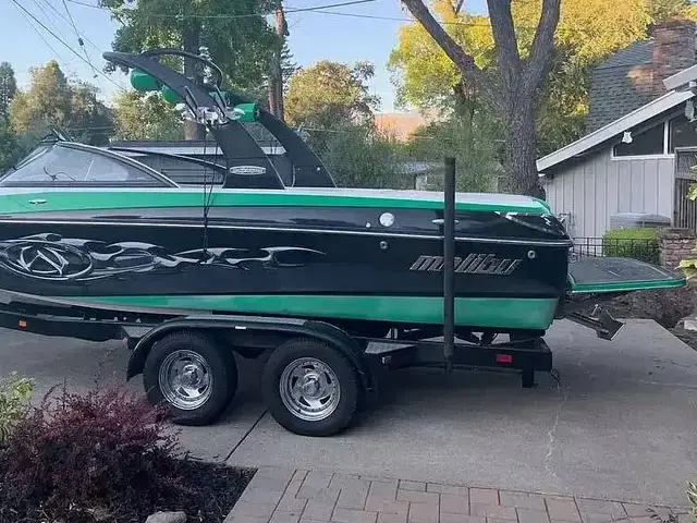 Malibu Wakesetter VLX