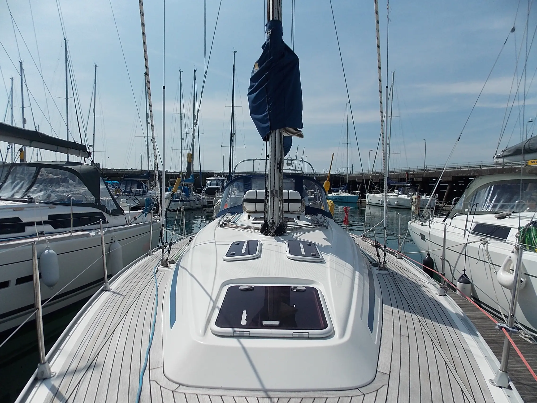 2004 Bavaria 36