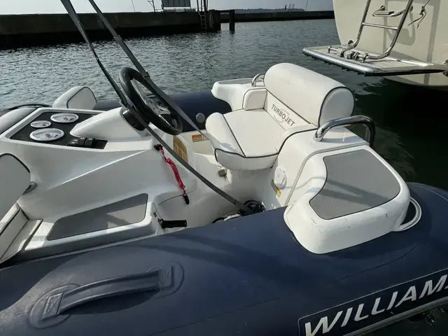 Williams Jet Tenders Turbojet 325