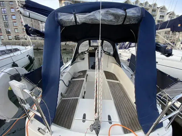 Hanse 301