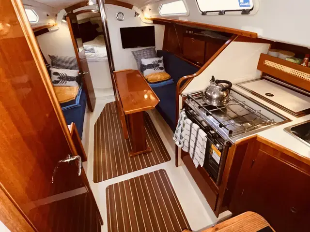 Hanse 301