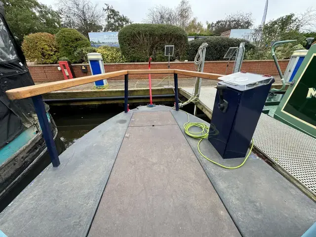 Liverpool Boats 58 Narrowboat