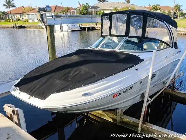 Crownline E26XS