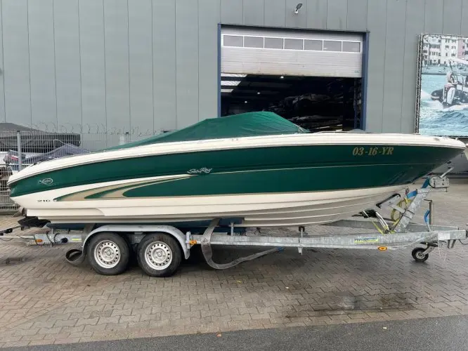 1999 Sea Ray 210 bowrider