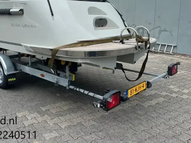 Pega Boottrailer 1350kg Maxima Liner