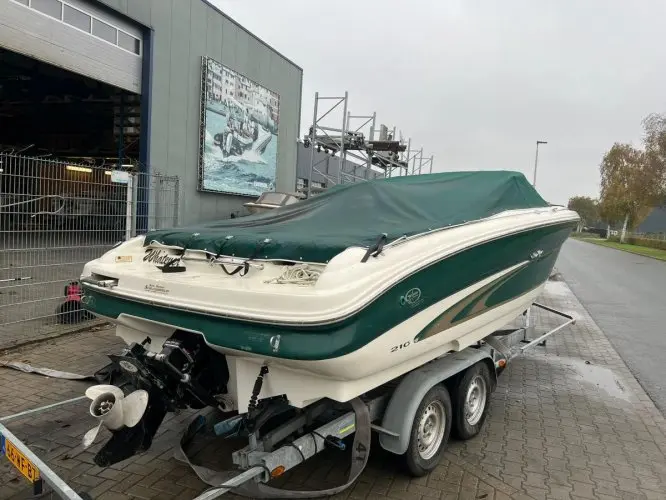 1999 Sea Ray 210 bowrider