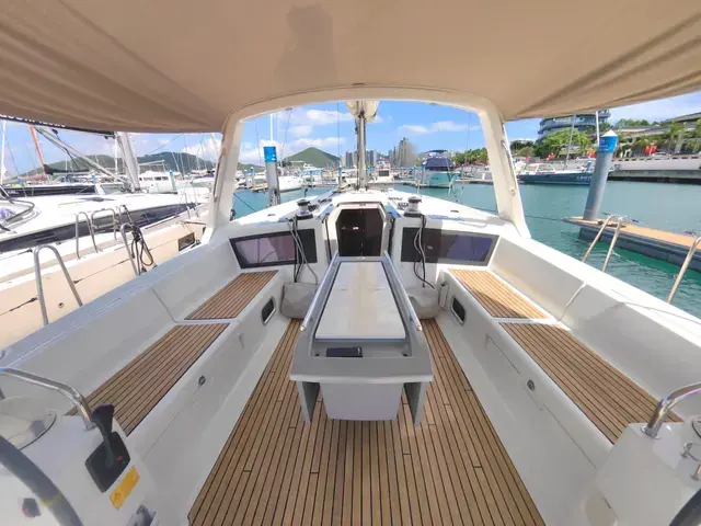 Beneteau Oceanis 48