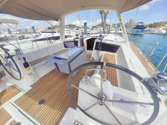 Beneteau Oceanis 48