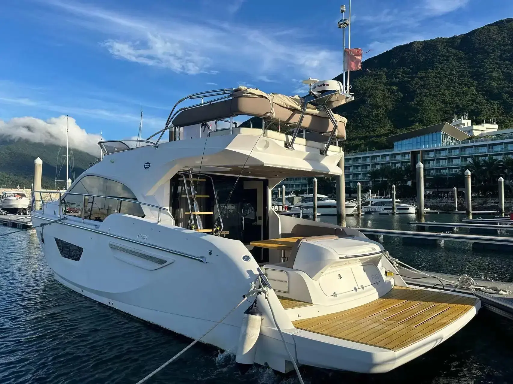 2017 Sessa f42 flybridge