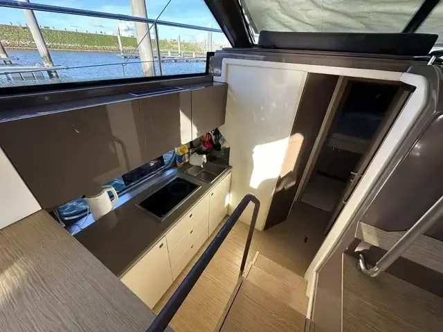 Sessa F42 Flybridge