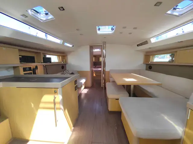 Beneteau Oceanis 48