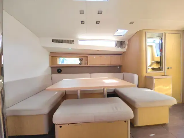 Beneteau Oceanis 48