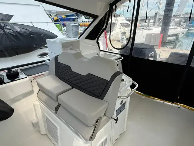 Aquila 36 Sport