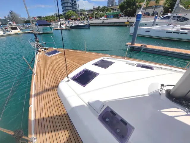 Beneteau Oceanis 48