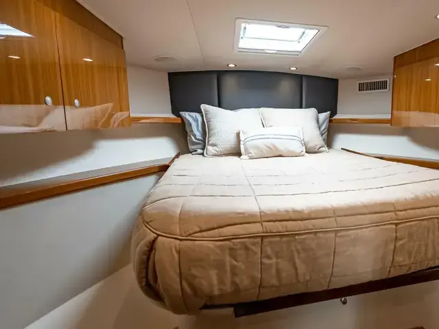 Viking 42 Open