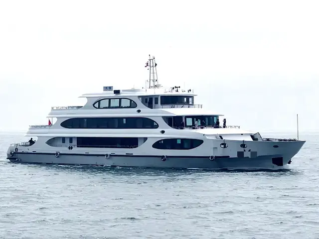 Jianglong Passenger Craft 49M