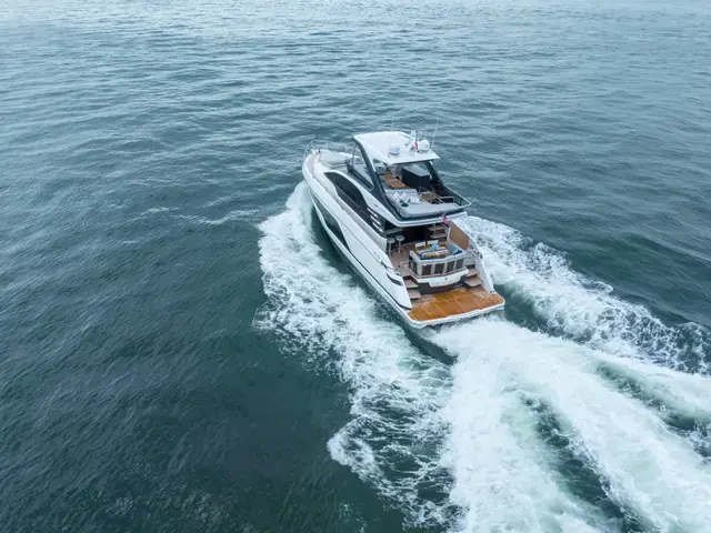 Fairline Squadron 58