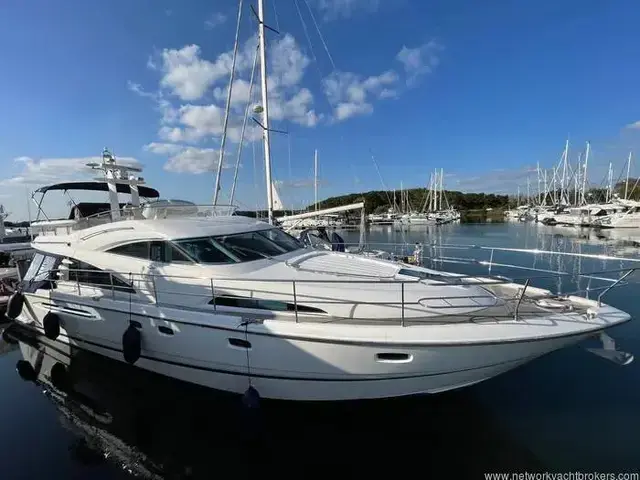 Fairline Squadron 58