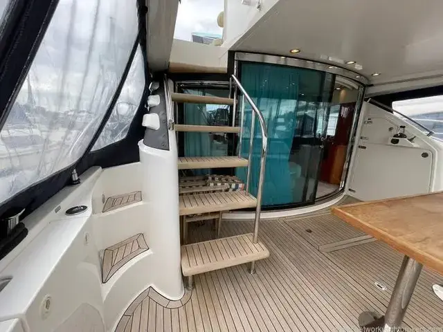 Fairline Squadron 58