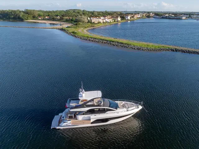 Fairline Squadron 58