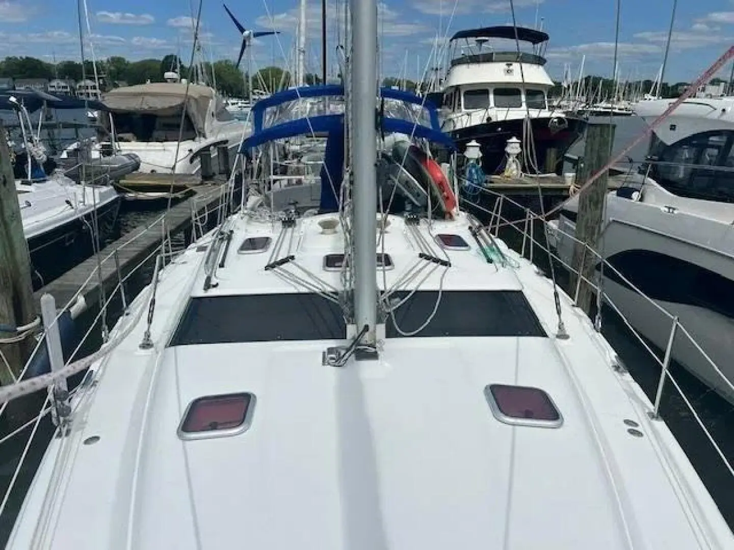 2007 Hunter 46