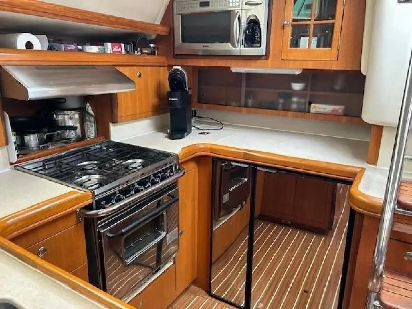 2007 Hunter 46