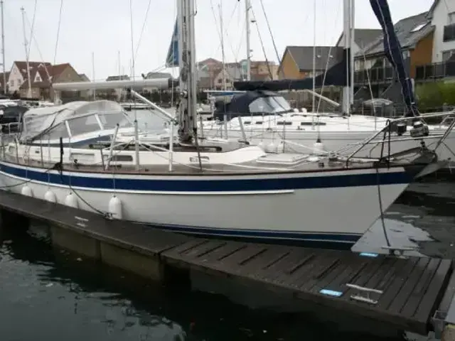 Hallberg Rassy 36