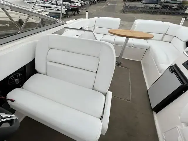 Regal 2700 Bowrider