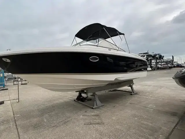 Regal 2700 Bowrider