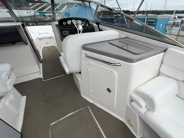 Regal 2700 Bowrider