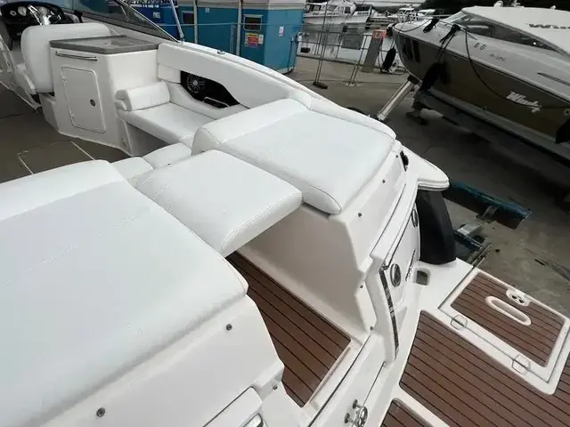 Regal 2700 Bowrider