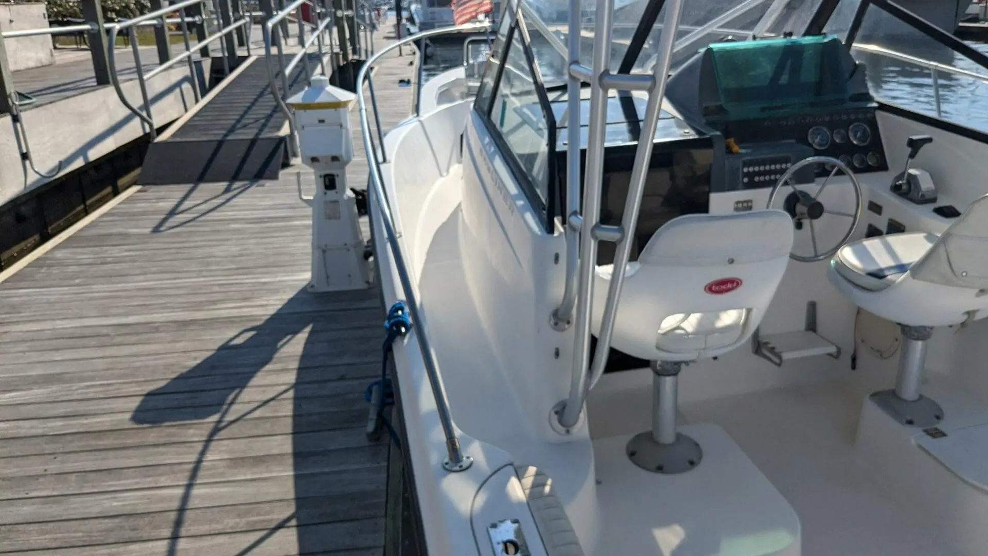 1998 Bayliner trophy 2352 wa