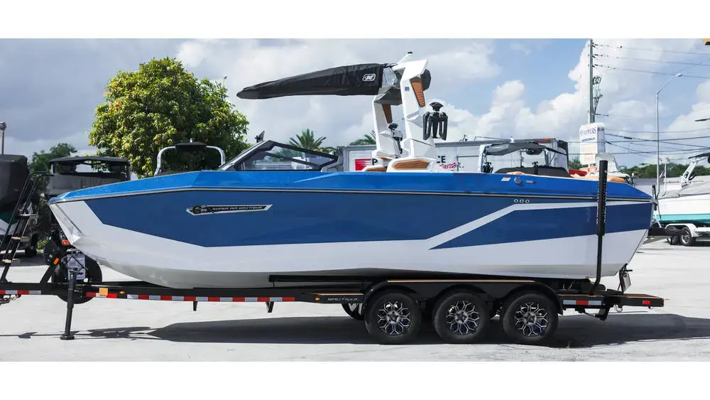 2025 Nautique g25