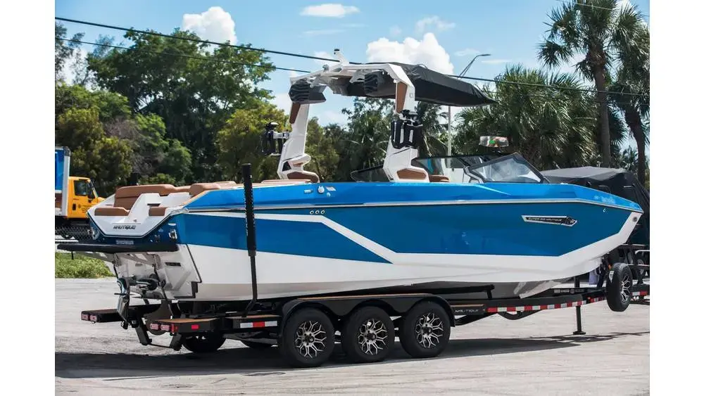 2025 Nautique g25