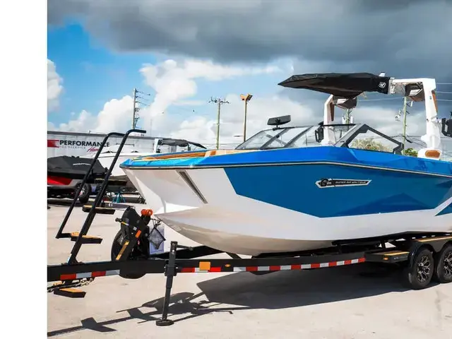 Nautique Boats G25