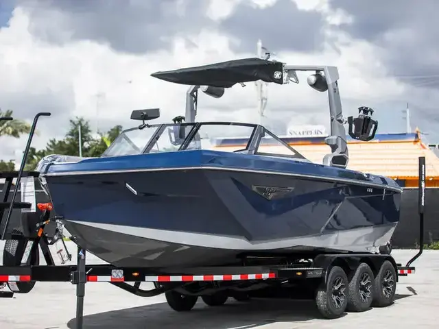 Nautique Boats S23