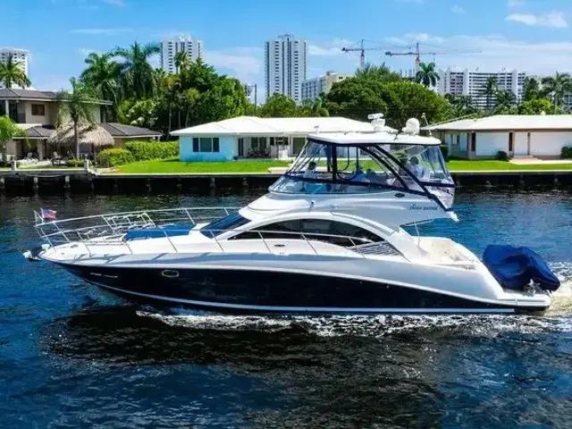 Sea Ray 47 Sedan Bridge