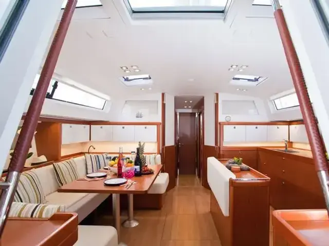 Beneteau Sense 55