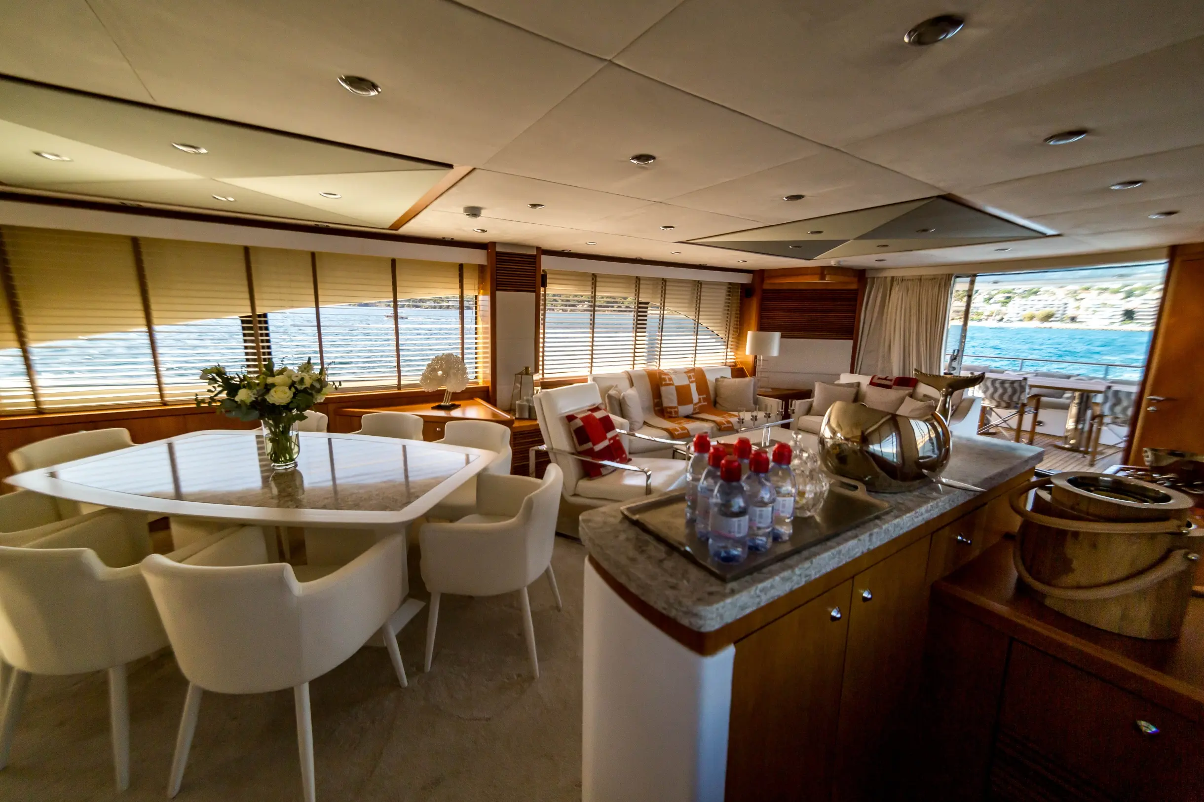 2007 Sunseeker yacht 90