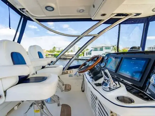 Sea Ray 47 Sedan Bridge