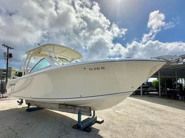 2014 Sailfish 275 dc