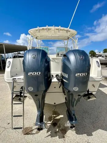 2014 Sailfish 275 dc