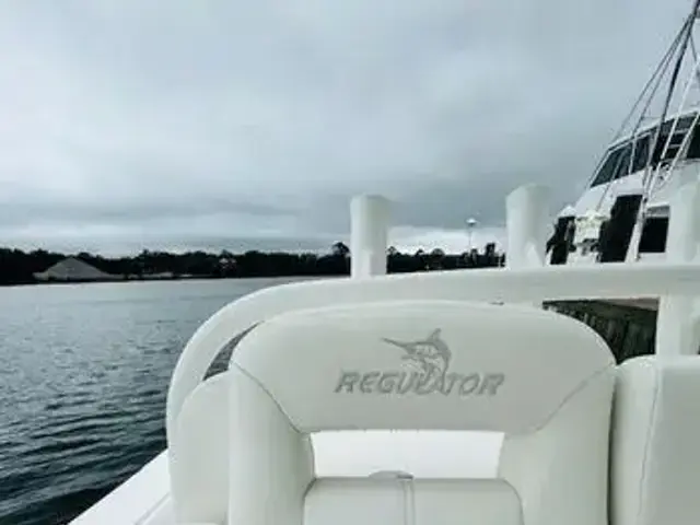 Regulator Boats 34