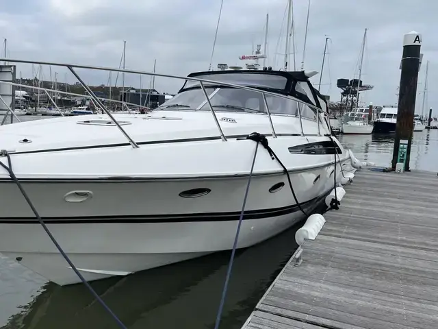 Sunseeker Mustique 42