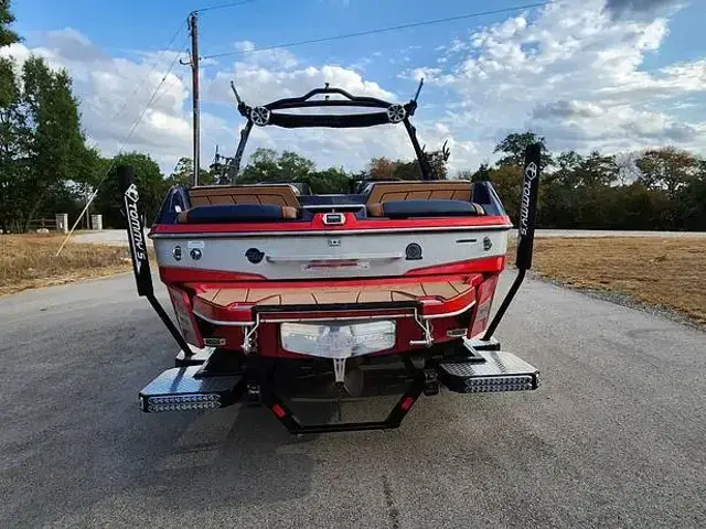 Malibu Wakesetter 23 Lsv